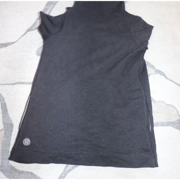 Lululemon Grey Method Wrap Asymmetrical Zip Cowl Neck Jacket size 4 - Picture 4 of 5